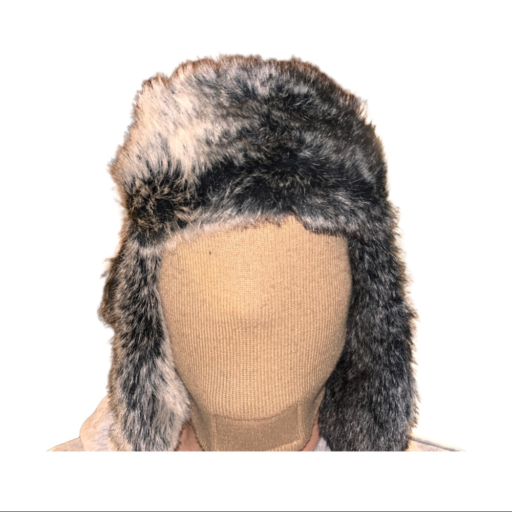 Faux-Fur Trim Hat